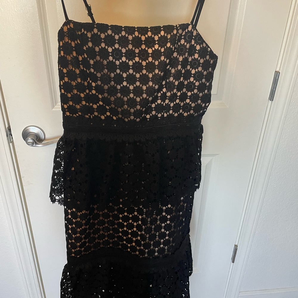 Elegant Black Lace Dress